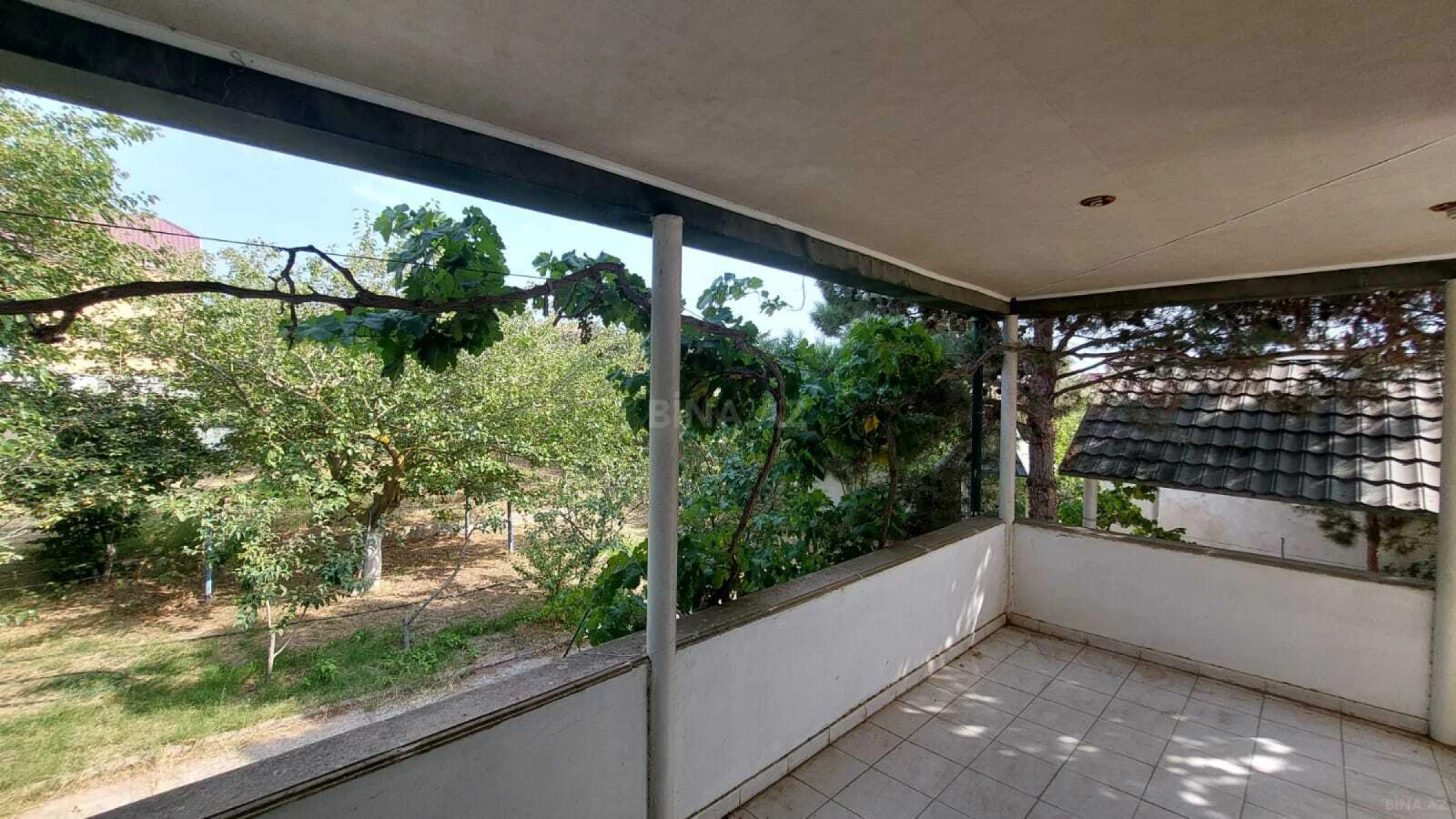 Satılır 4 otaqlı həyət evi 90 m²