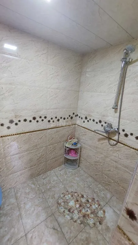 Satılır 4 otaqlı həyət evi 90 m²