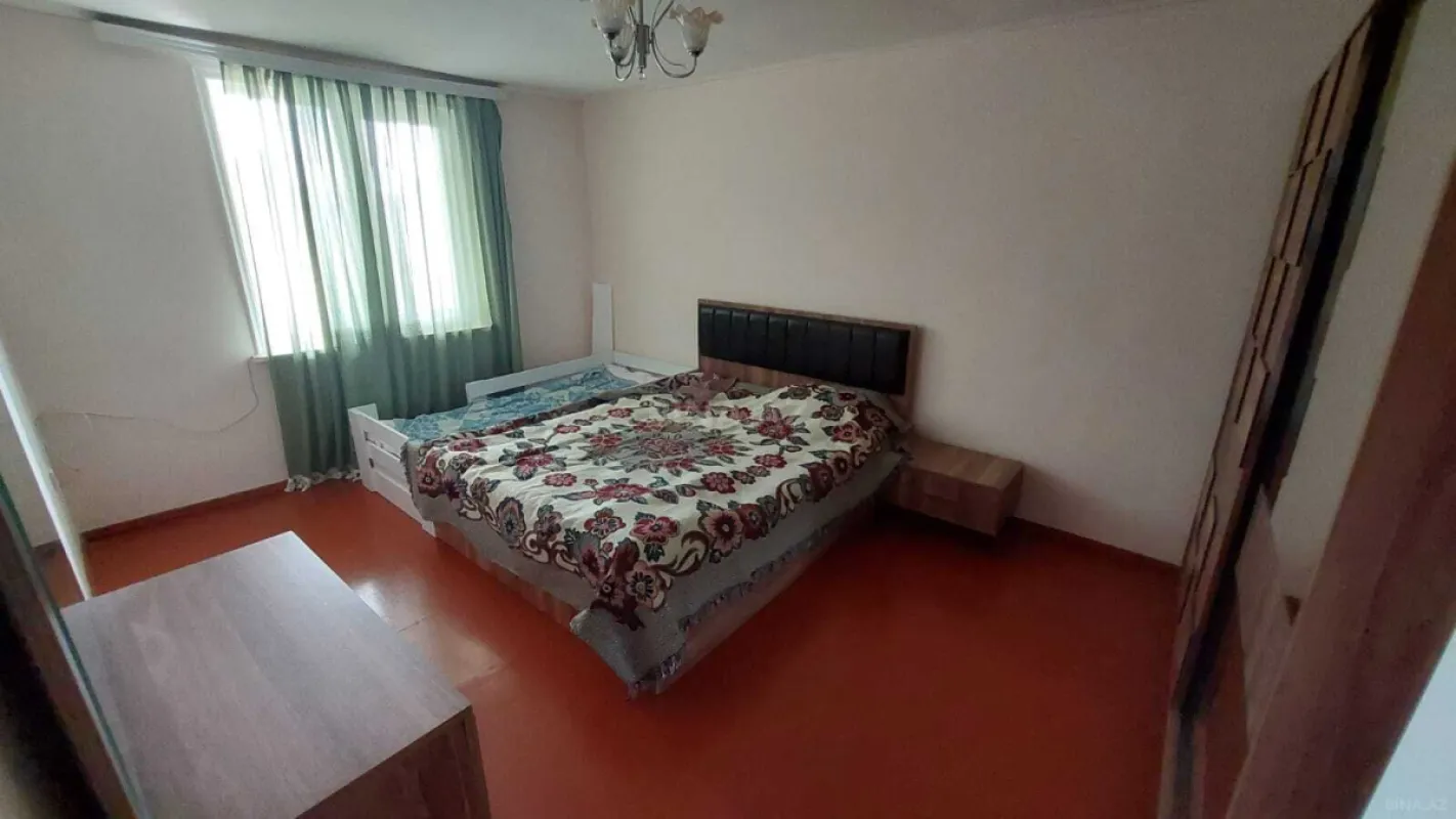 Satılır 4 otaqlı həyət evi 90 m²