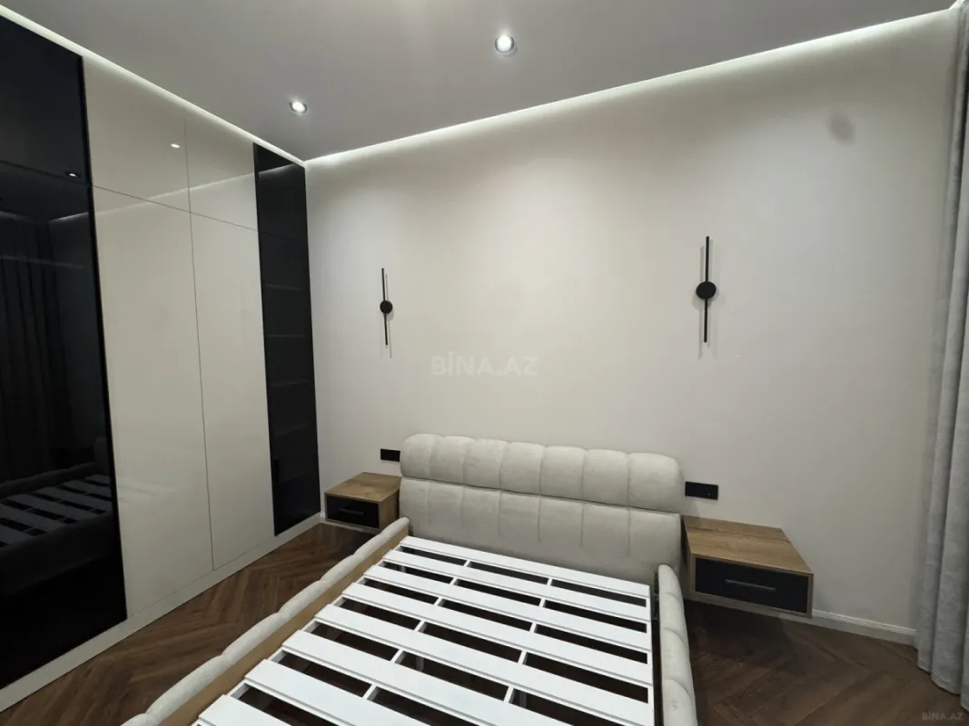 Kirayə verilir 3 otaqlı mənzil 130 m²