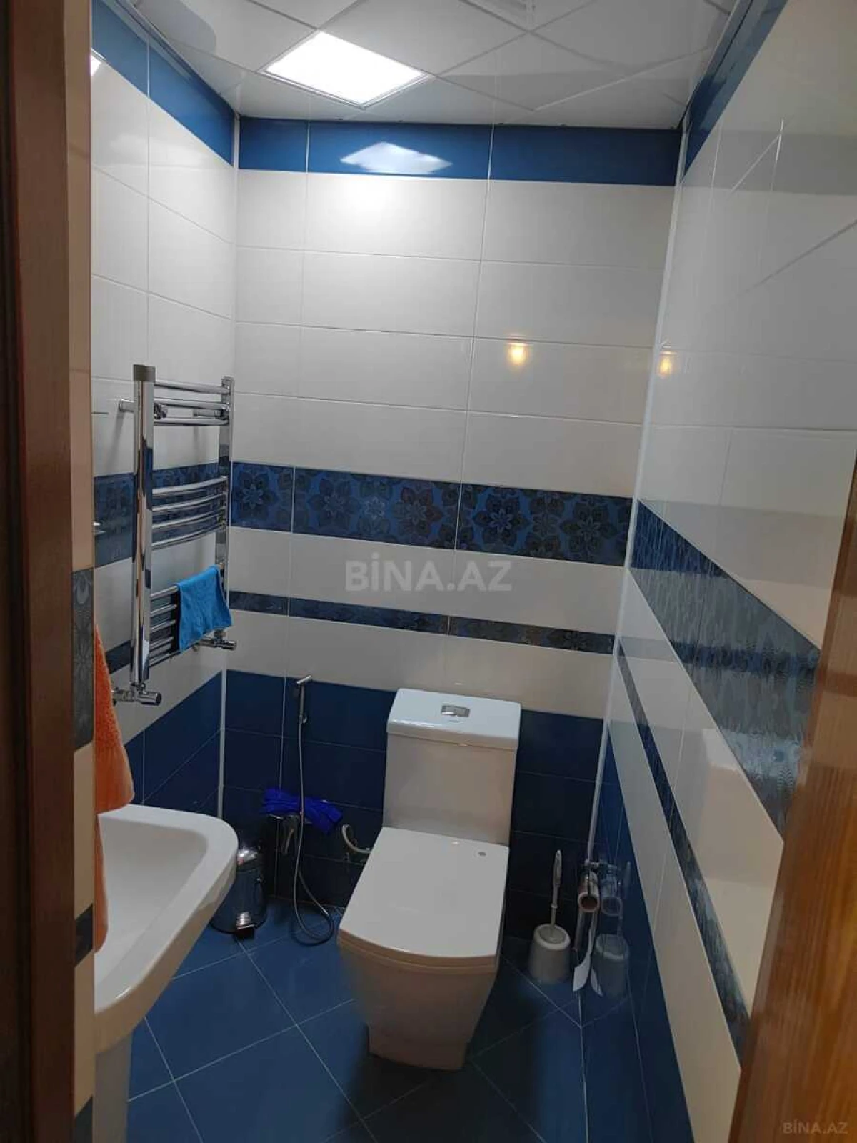 Satılır 4 otaqlı mənzil 100 m²