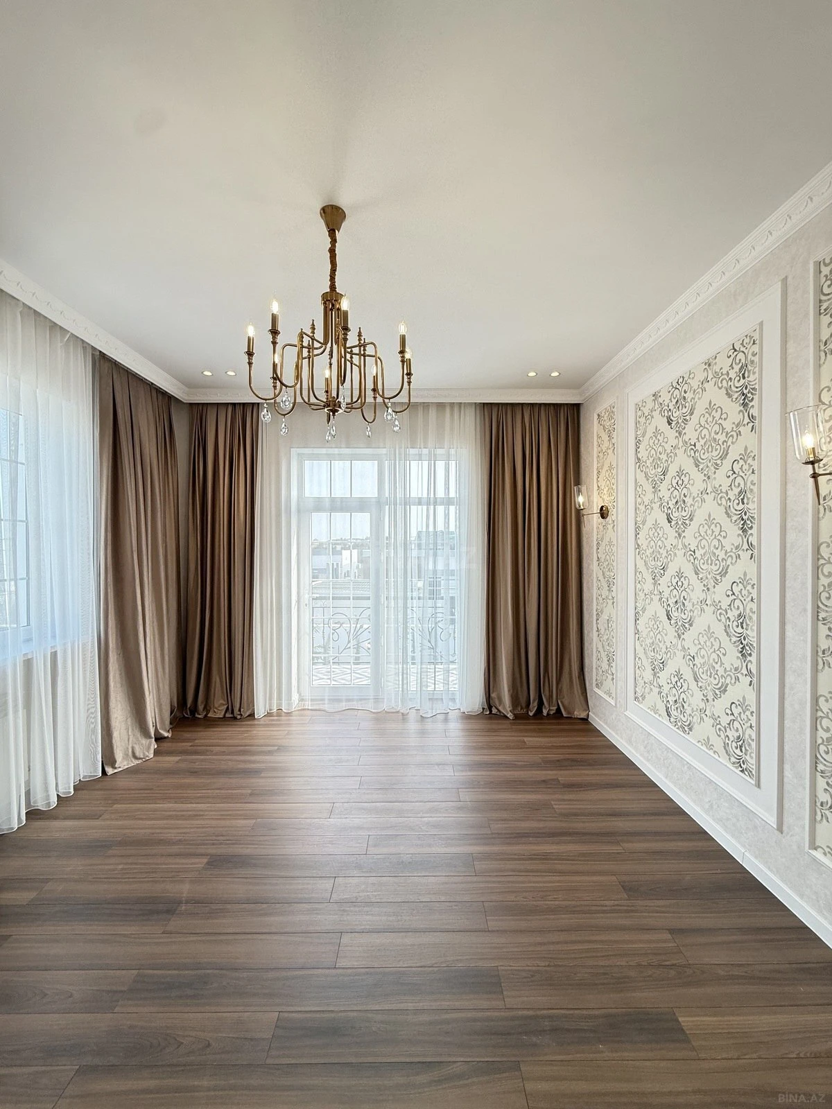 Satılır 4 otaqlı həyət evi 220 m²