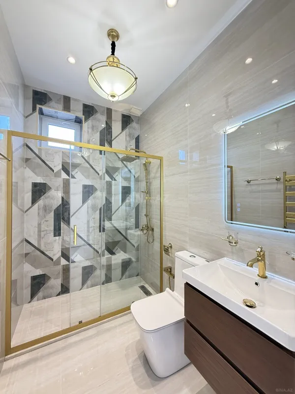 Satılır 4 otaqlı həyət evi 220 m²