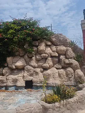 Satılır 8 otaqlı həyət evi 890 m²