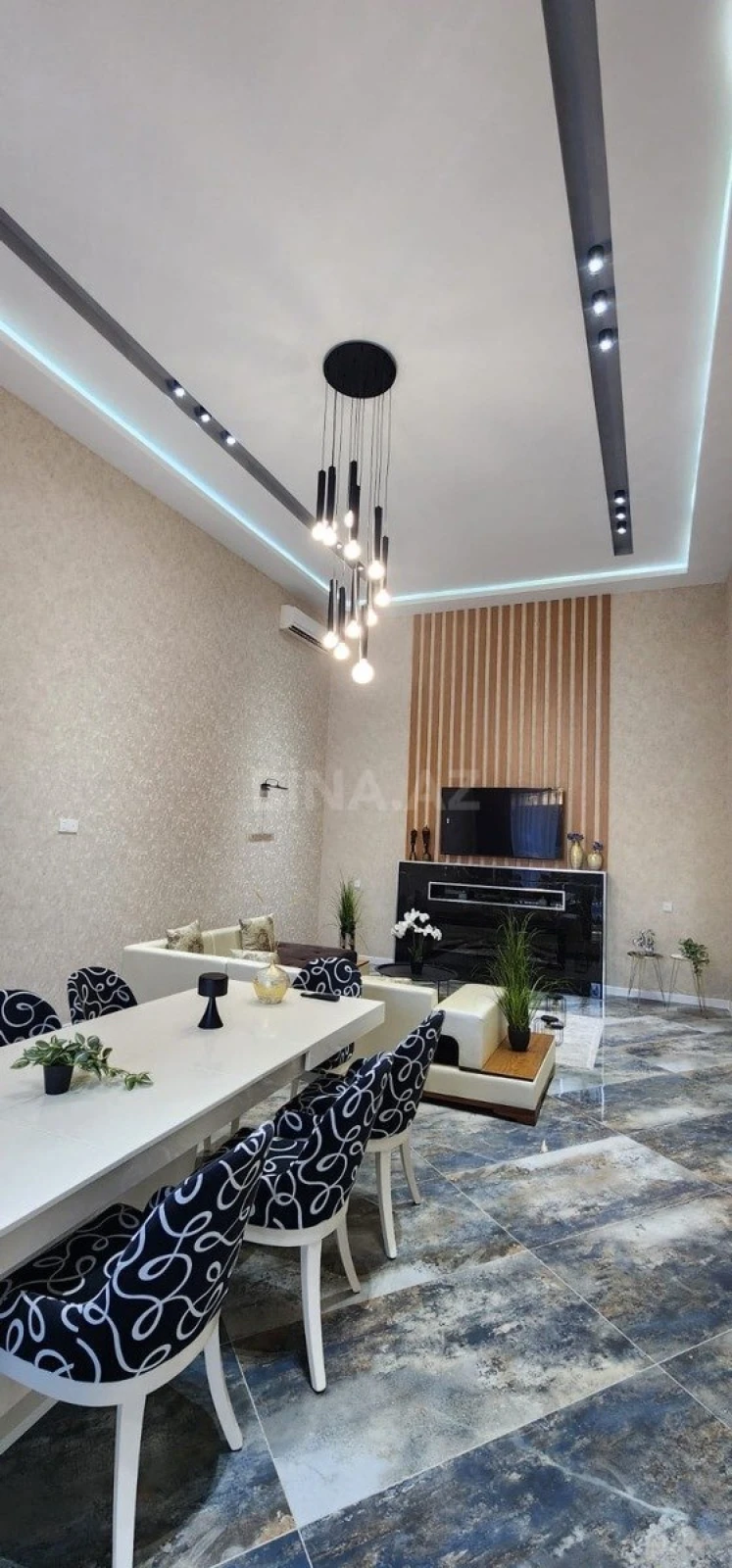 Kirayə verilir 4 otaqlı həyət evi 300 m²