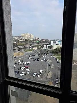 Satılır 5 otaqlı mənzil 204 m²