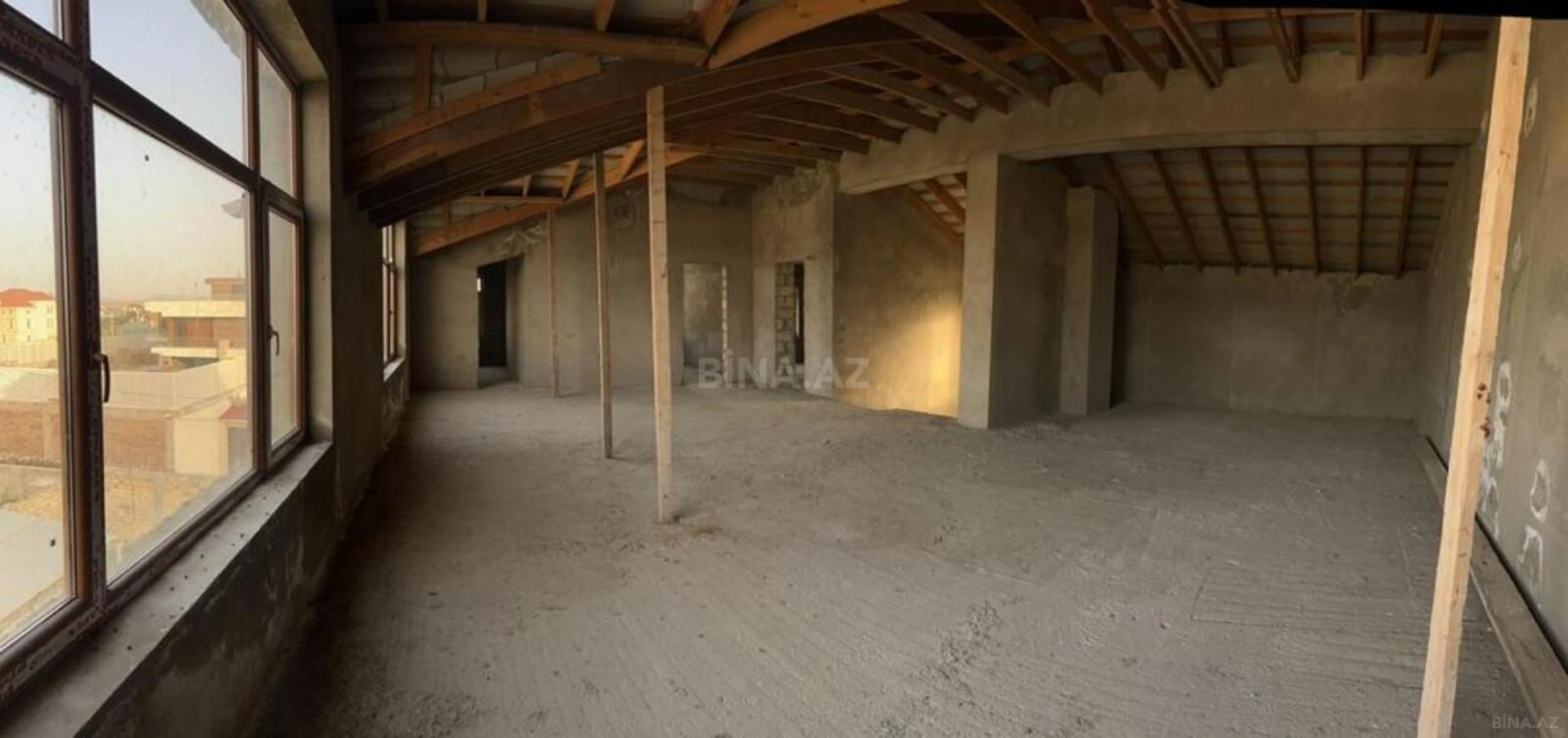 Satılır 7 otaqlı həyət evi 320 m²