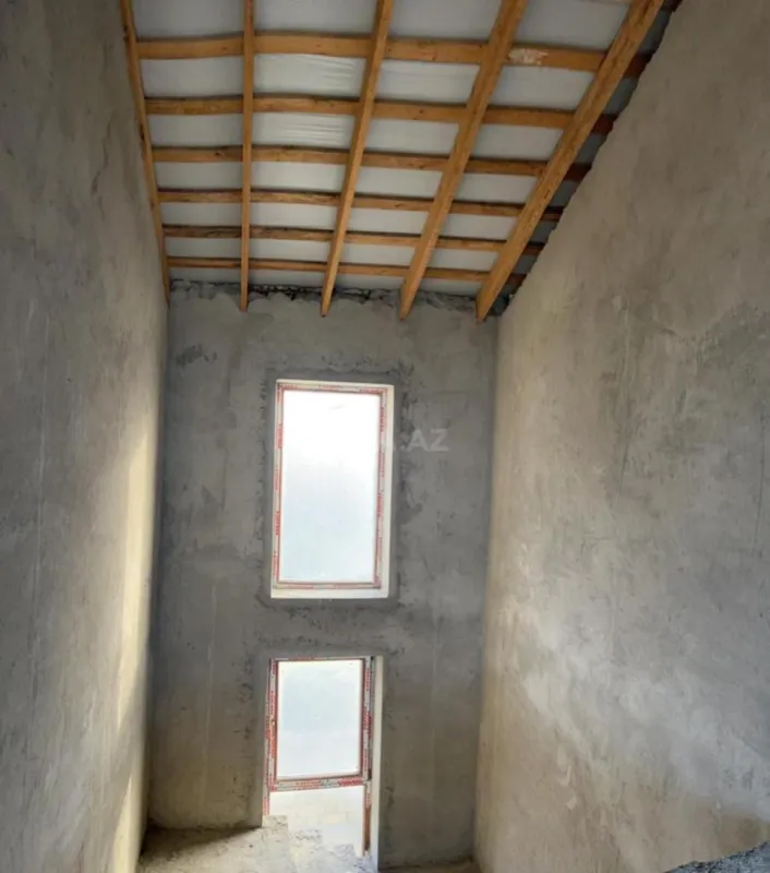 Satılır 7 otaqlı həyət evi 320 m²