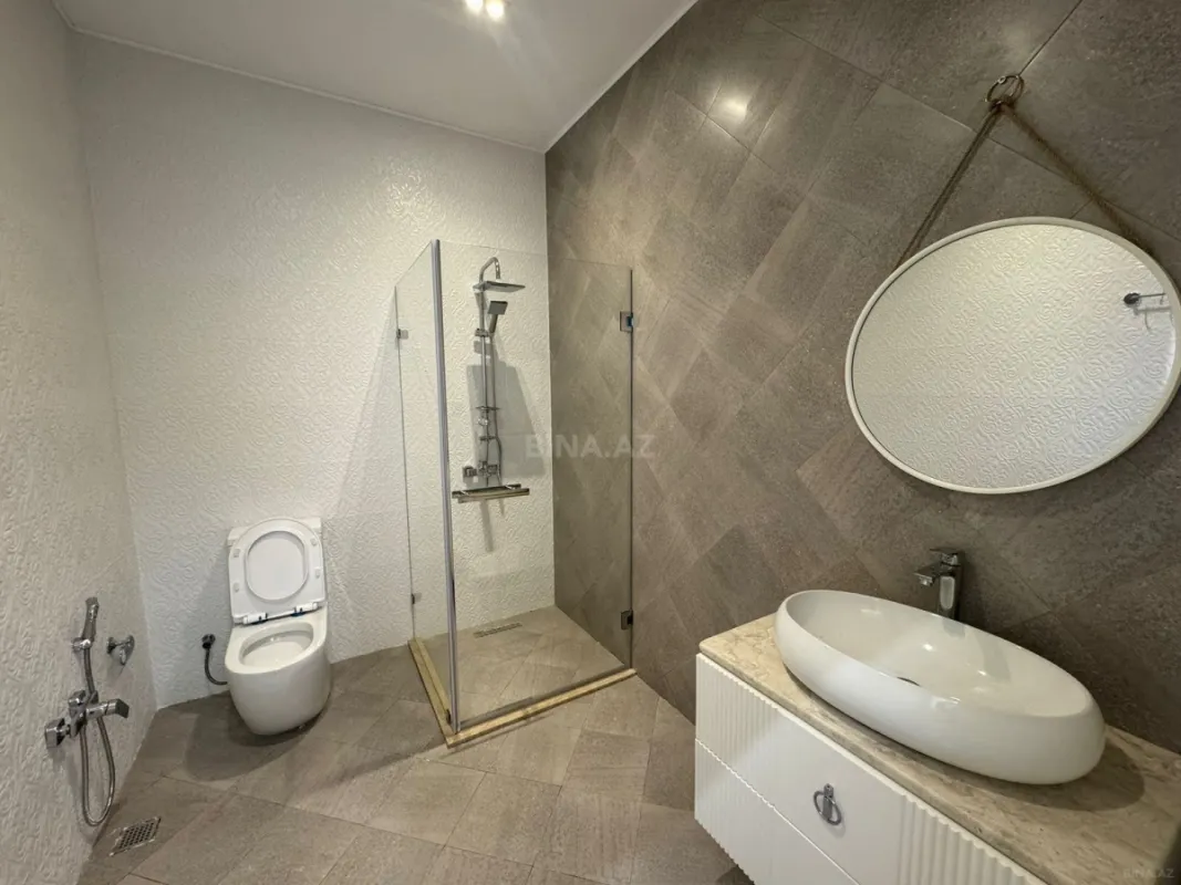 Kirayə verilir 4 otaqlı həyət evi 240 m²