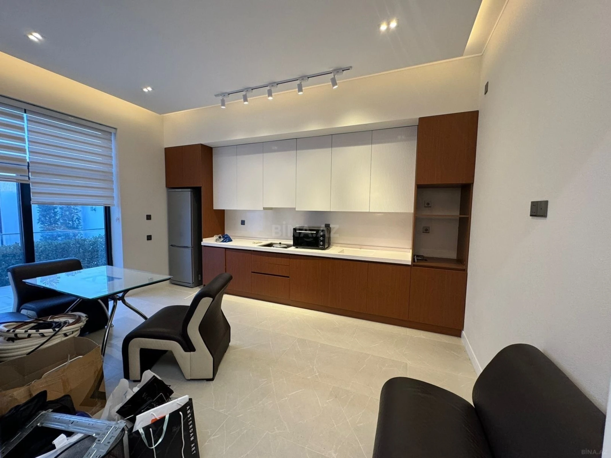 Kirayə verilir 4 otaqlı həyət evi 240 m²