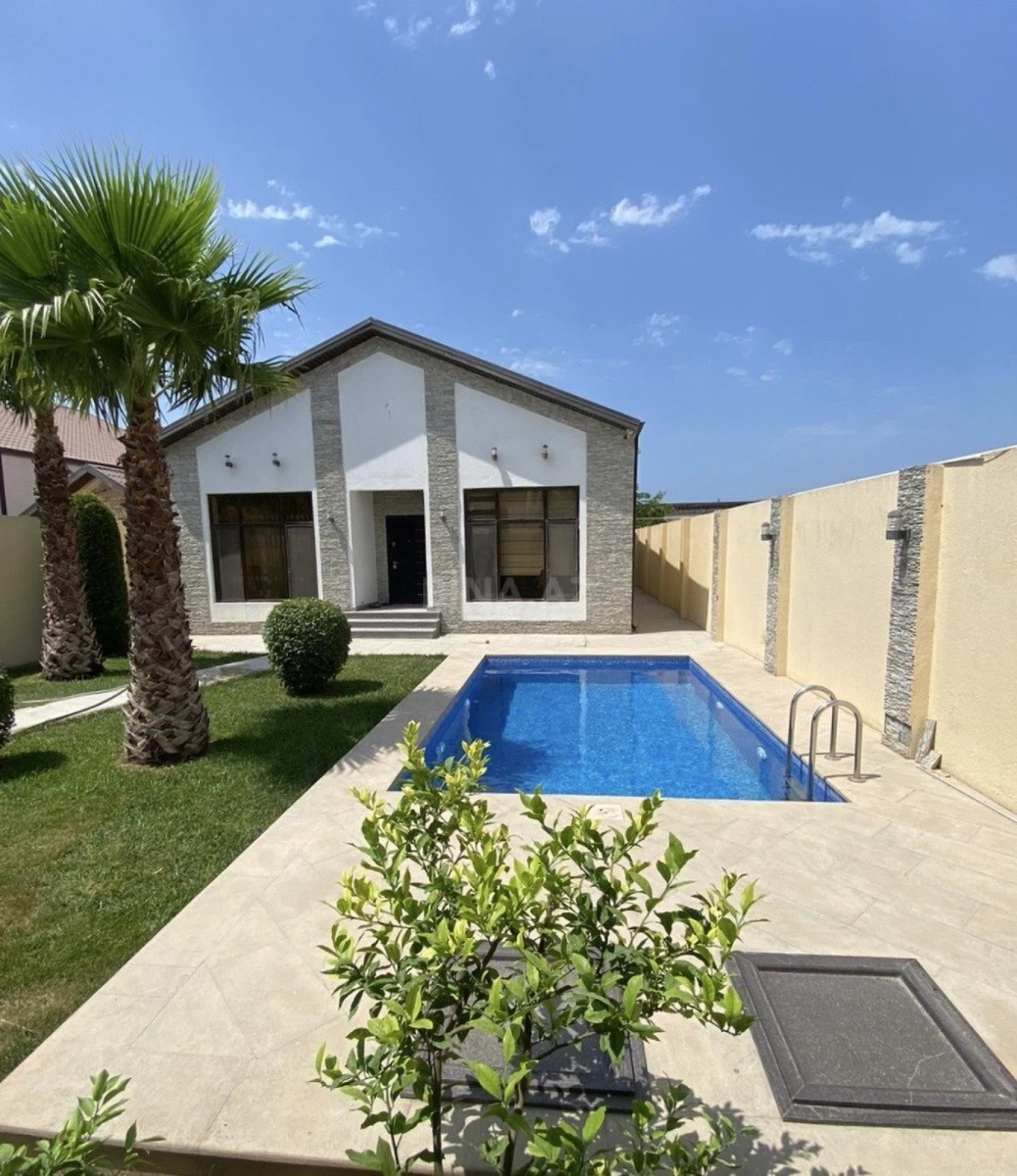 Kirayə verilir 4 otaqlı həyət evi 180 m²