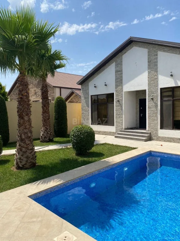 Kirayə verilir 4 otaqlı həyət evi 180 m²