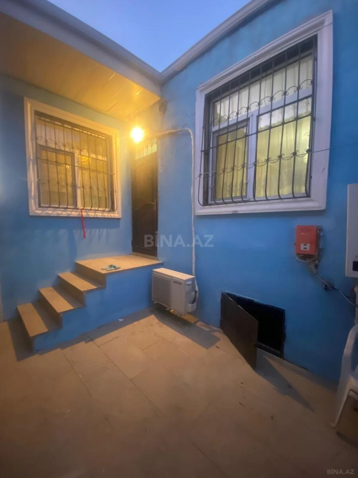 Satılır 2 otaqlı həyət evi 68 m²