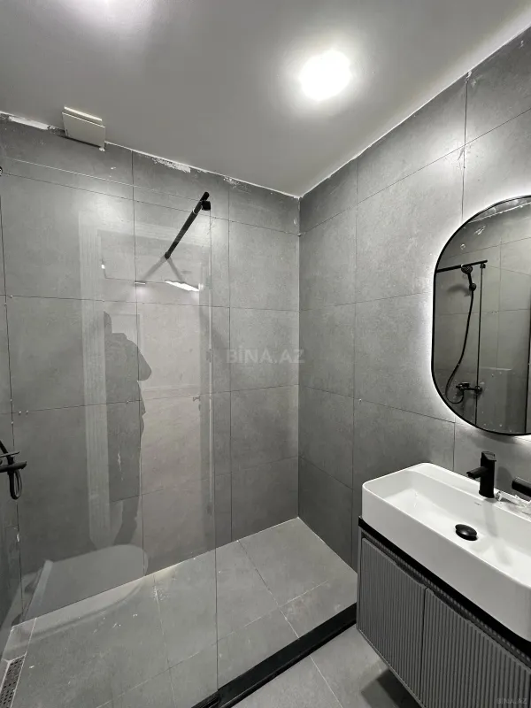 Satılır 2 otaqlı mənzil 85 m²