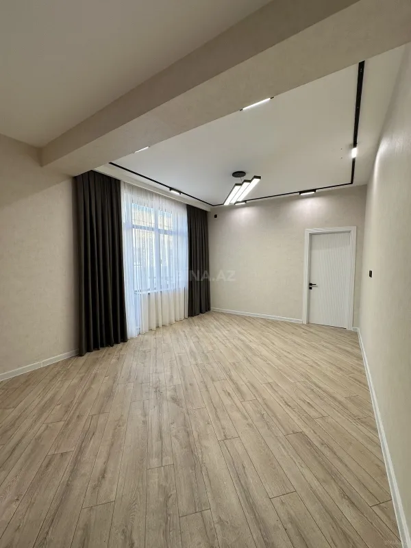 Satılır 2 otaqlı mənzil 85 m²