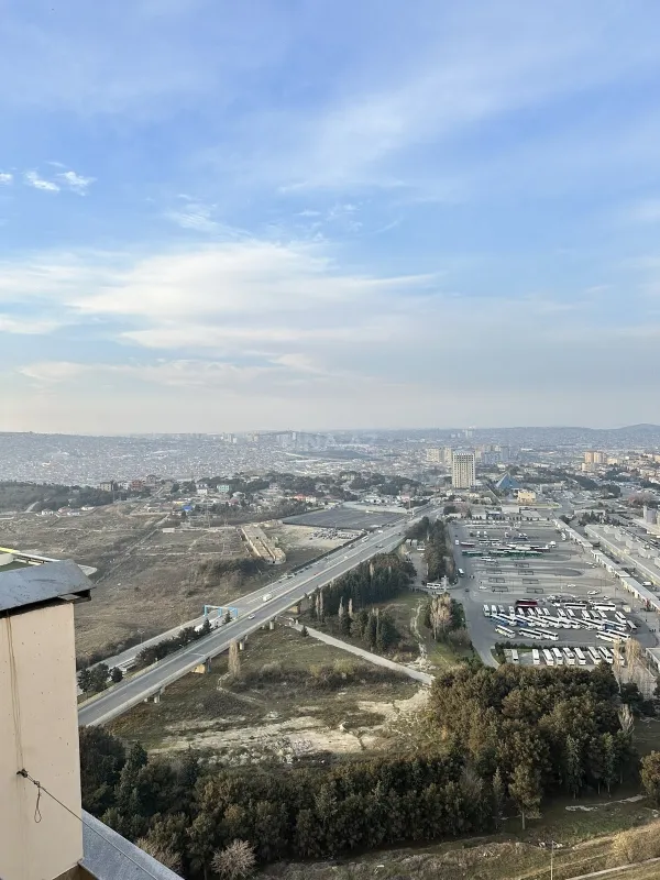 Satılır 2 otaqlı mənzil 85 m²