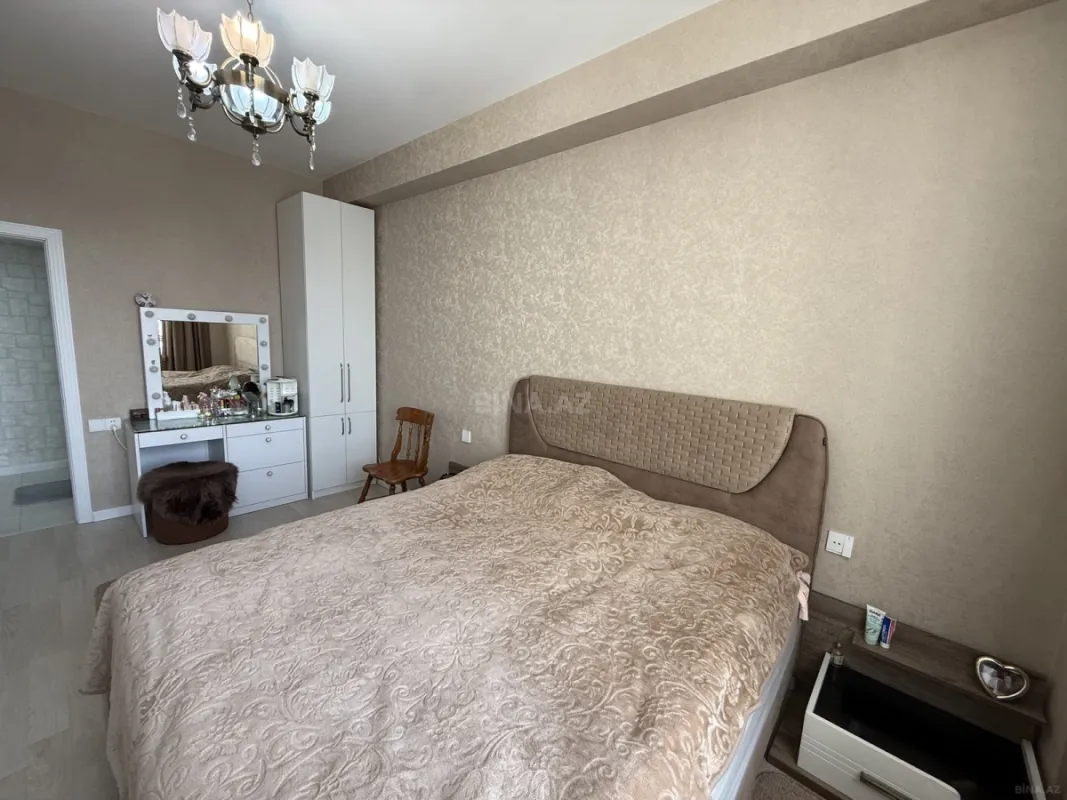 Satılır 3 otaqlı mənzil 97 m²