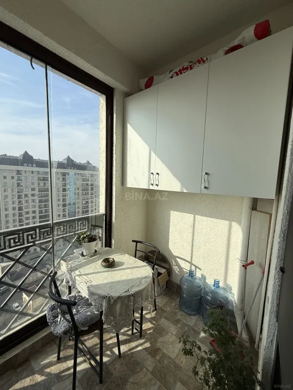 Satılır 3 otaqlı mənzil 97 m²