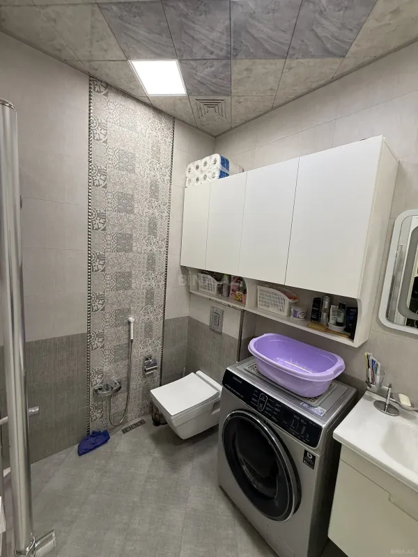 Satılır 3 otaqlı mənzil 97 m²