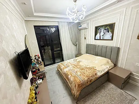 Satılır 2 otaqlı mənzil 55 m²