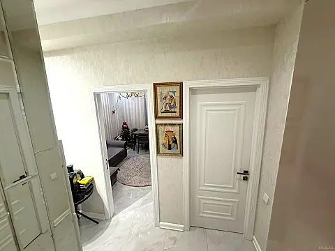 Satılır 2 otaqlı mənzil 55 m²