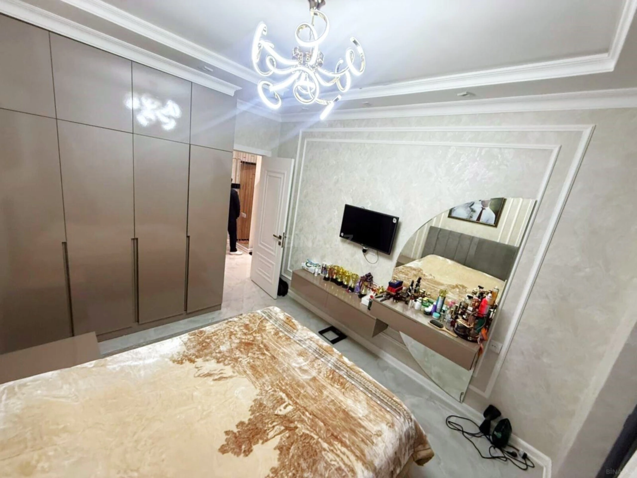 Satılır 2 otaqlı mənzil 55 m²