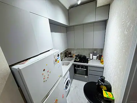 Satılır 2 otaqlı mənzil 55 m²