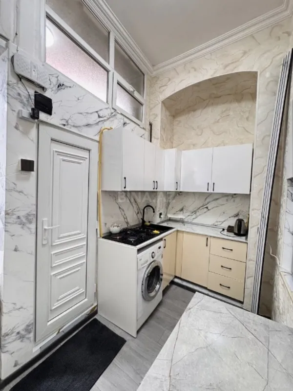 Satılır 1 otaqlı mənzil 30 m²