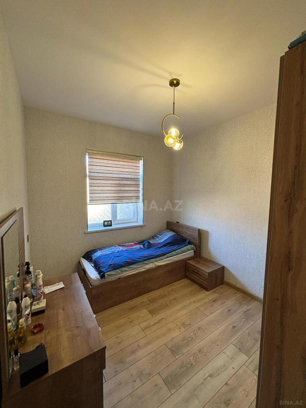 Satılır 6 otaqlı həyət evi 200 m²