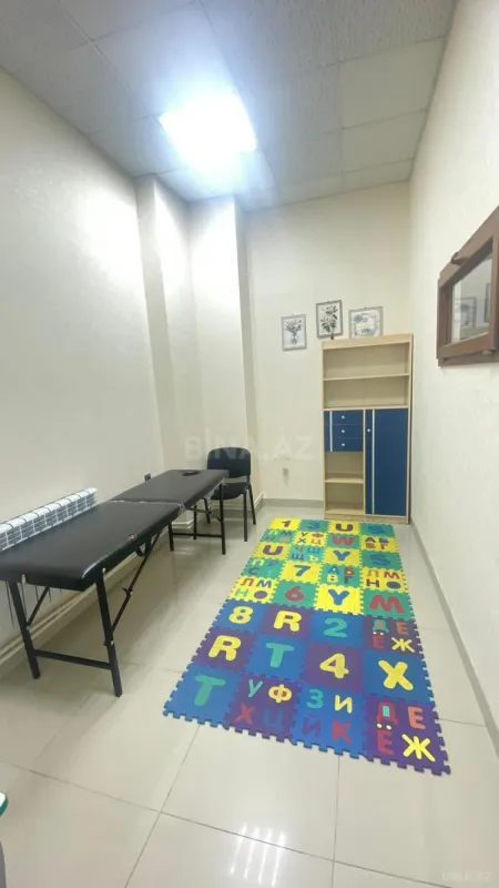 Kirayə verilir 5 otaqlı ofis 100 m²