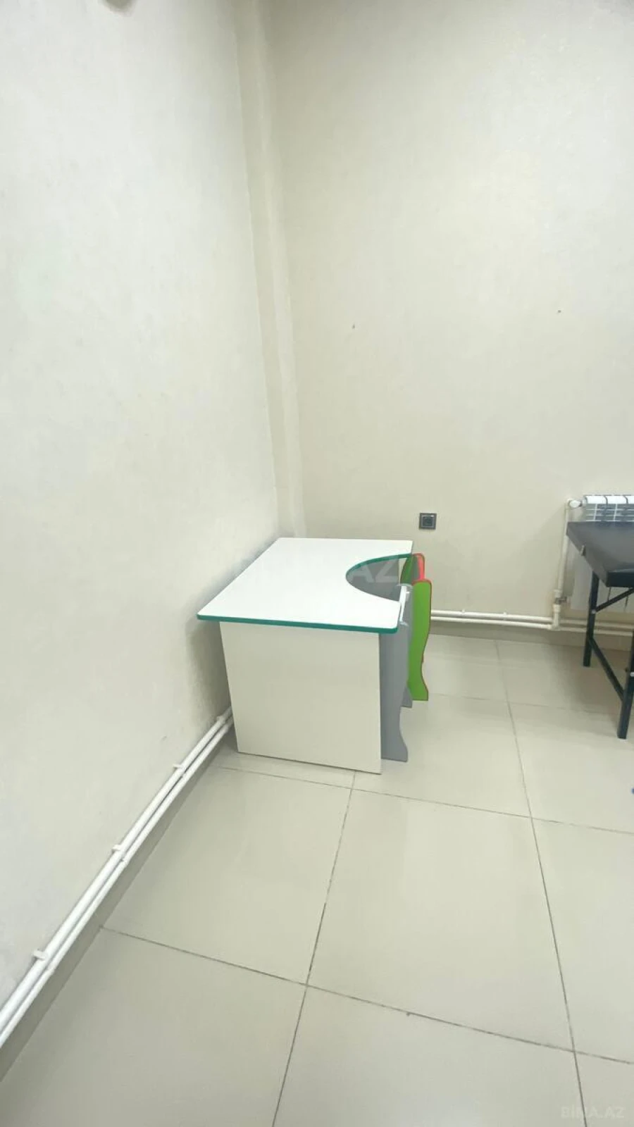 Kirayə verilir 5 otaqlı ofis 100 m²