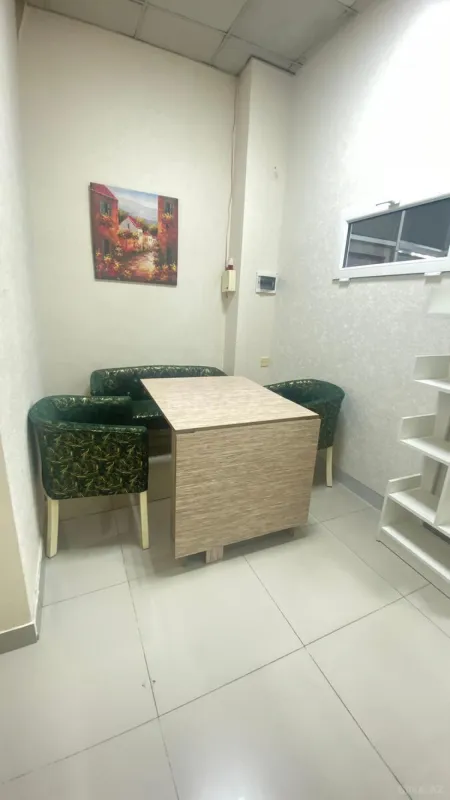 Kirayə verilir 5 otaqlı ofis 100 m²