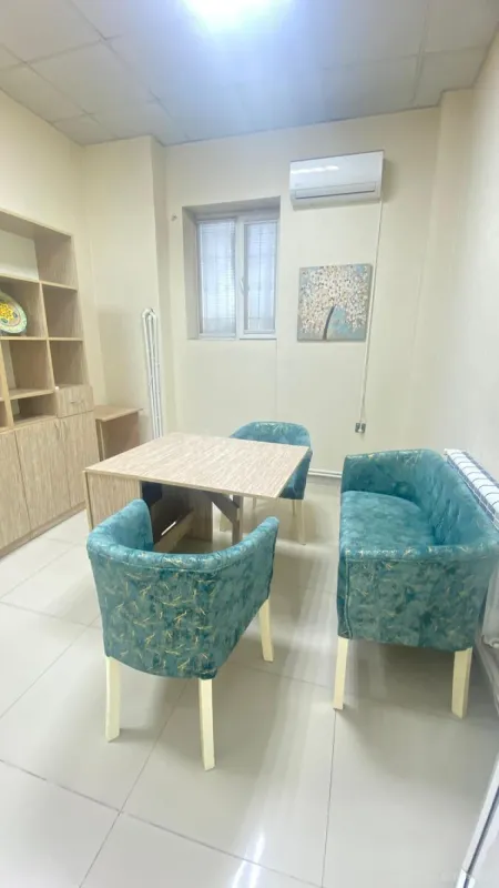 Kirayə verilir 5 otaqlı ofis 100 m²