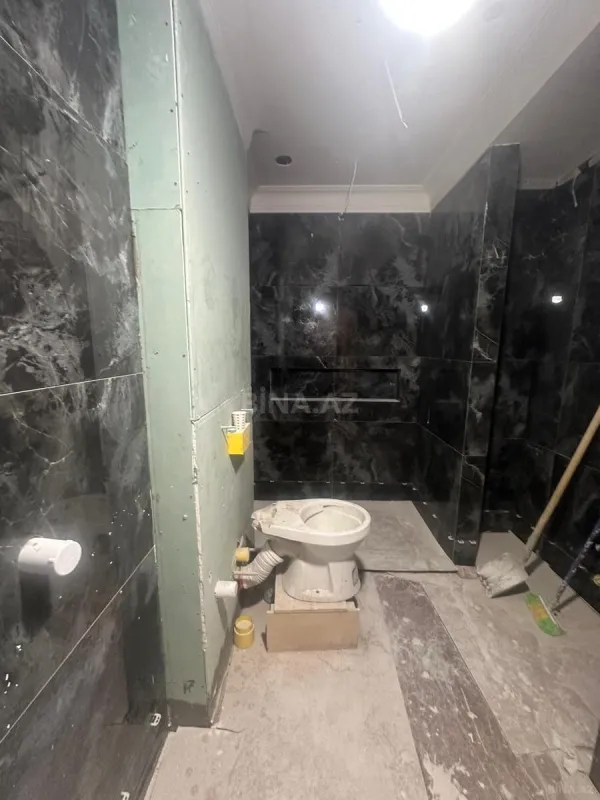 Satılır 3 otaqlı mənzil 126 m²