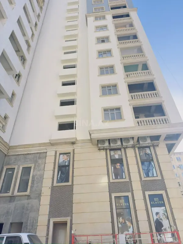 Satılır 2 otaqlı mənzil 118.5 m²