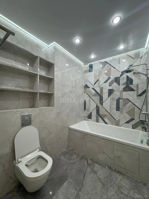 Satılır 2 otaqlı mənzil 73 m²