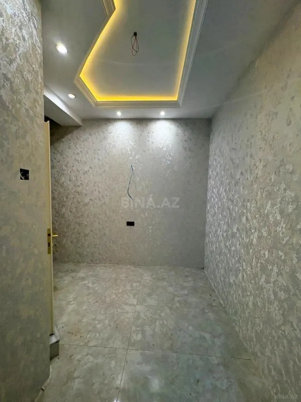 Satılır 2 otaqlı mənzil 73 m²