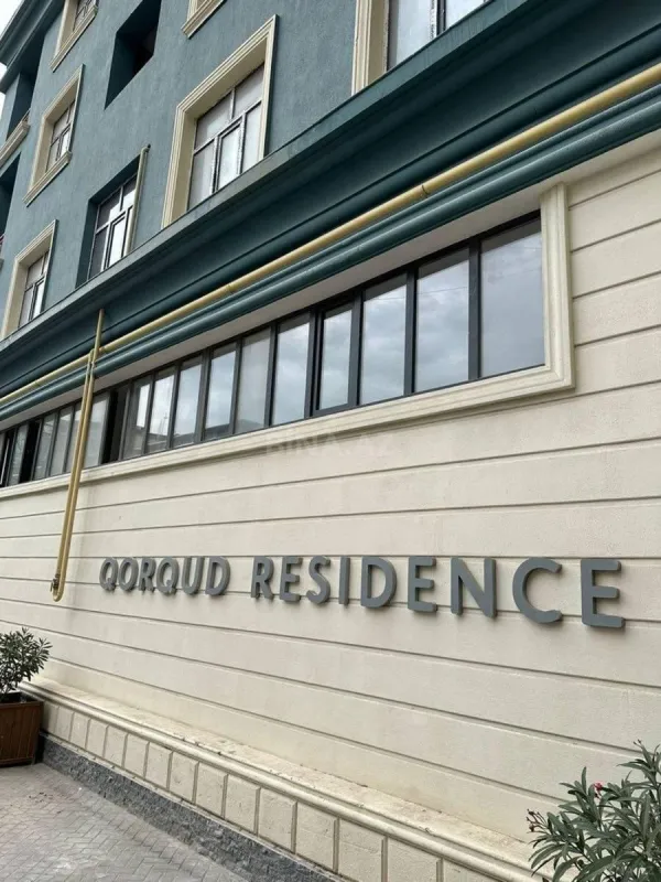 Satılır 2 otaqlı mənzil 73 m²