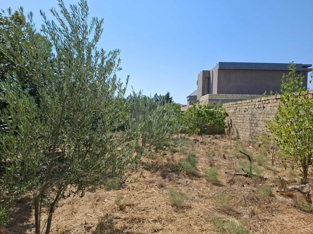 Satılır torpaq sahəsi 6 m²