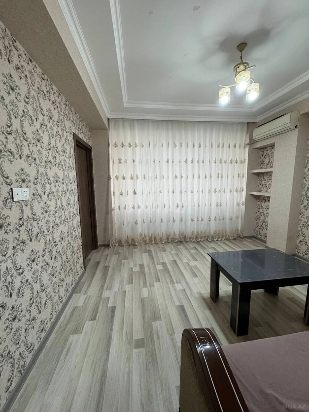 Satılır 2 otaqlı mənzil 44 m²