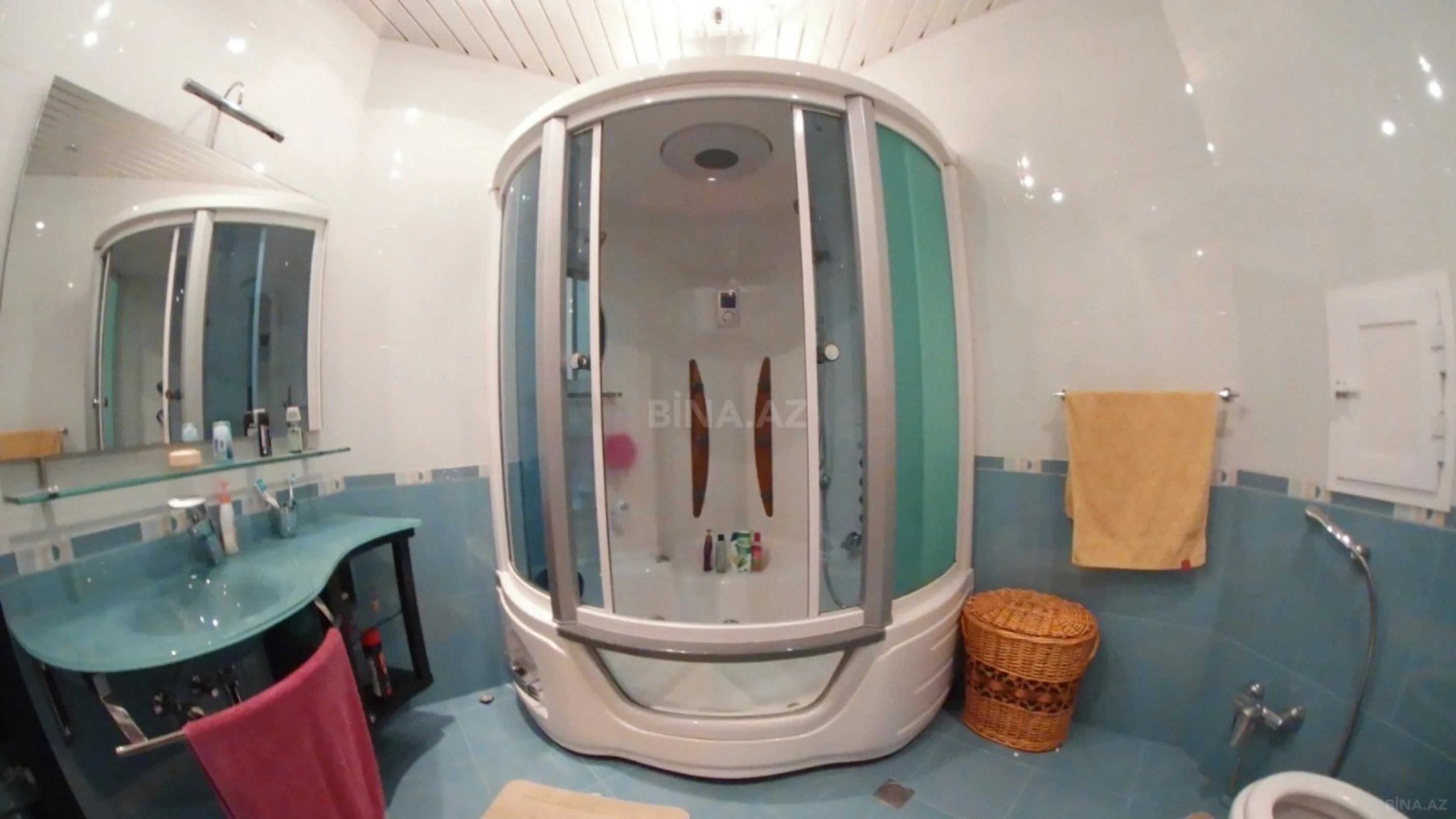 Satılır 3 otaqlı mənzil 170 m²
