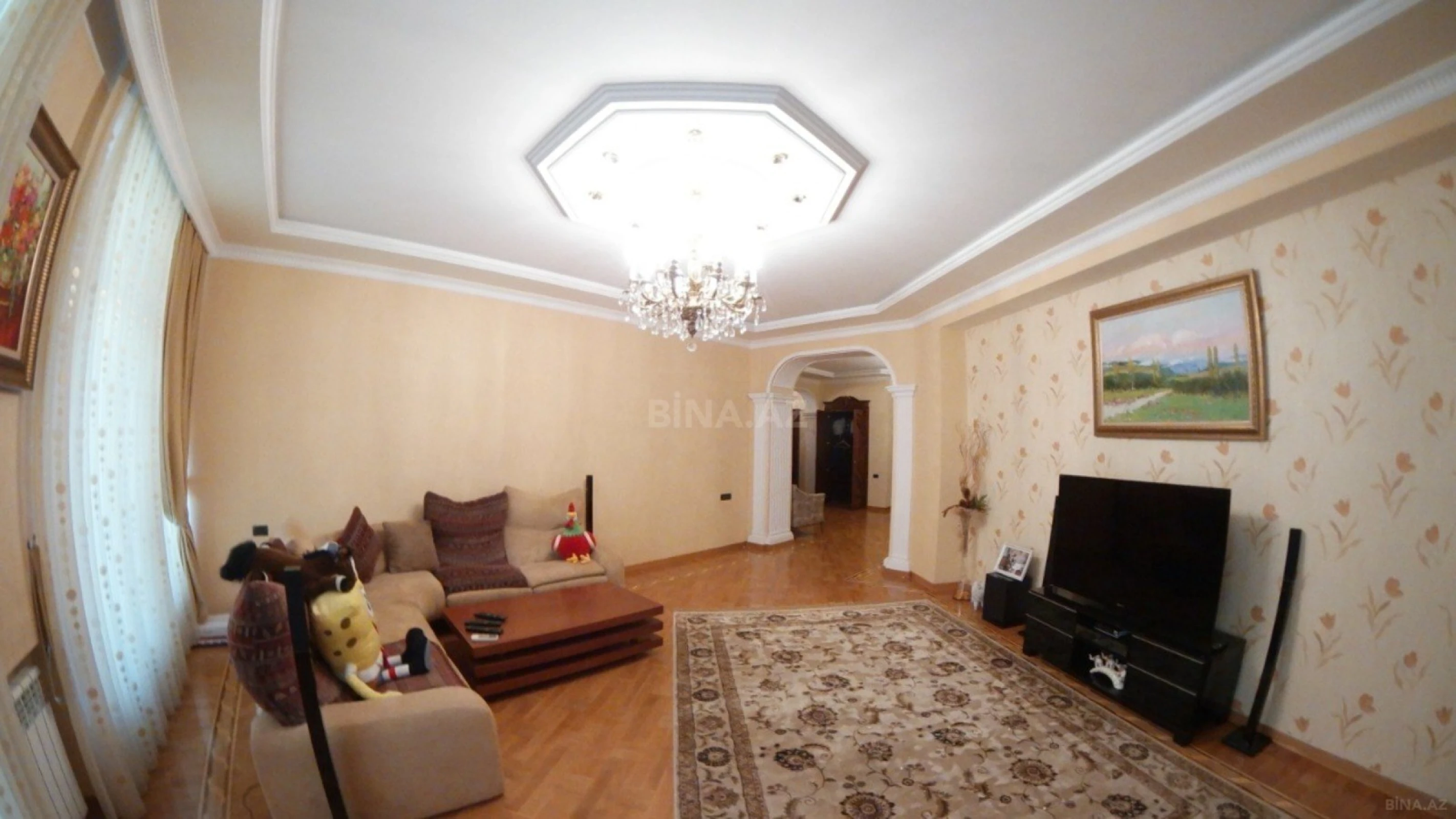 Satılır 3 otaqlı mənzil 170 m²