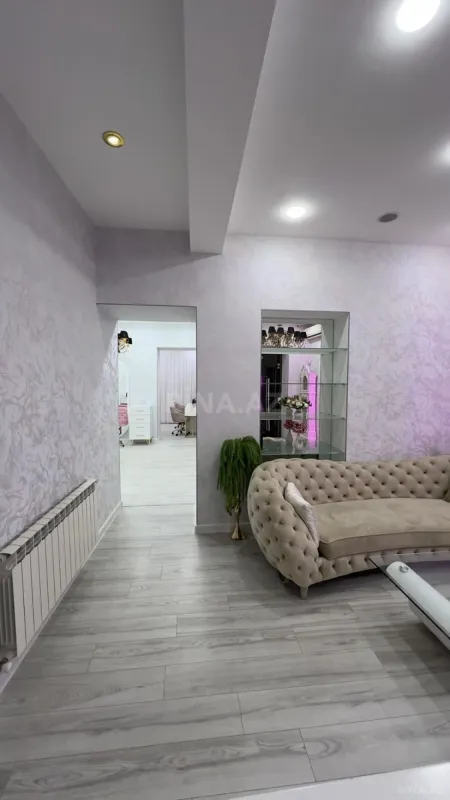 Kirayə verilir obyekt 135 m²