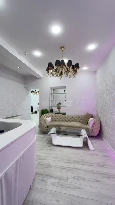 Kirayə verilir obyekt 135 m²