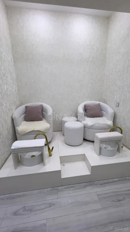 Kirayə verilir obyekt 135 m²