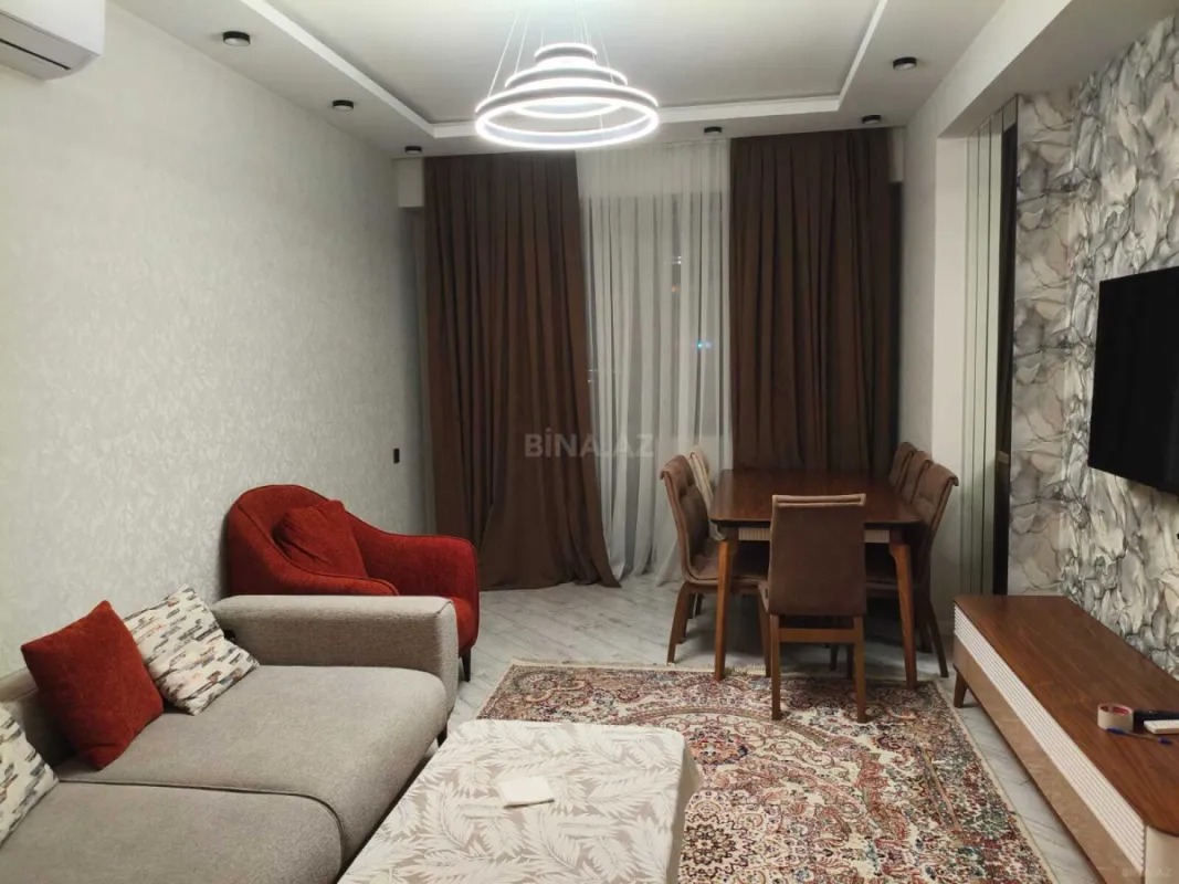 Kirayə verilir 2 otaqlı mənzil 65 m²