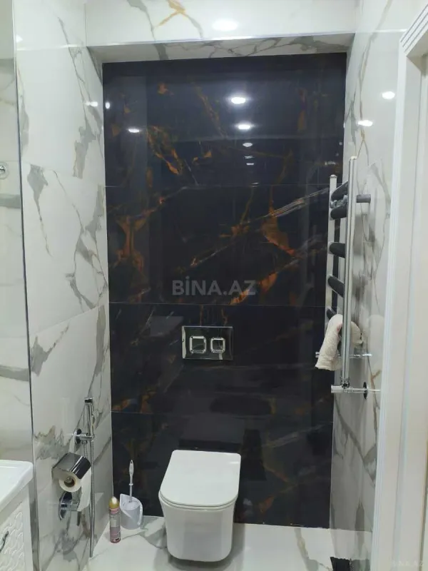 Kirayə verilir 2 otaqlı mənzil 65 m²