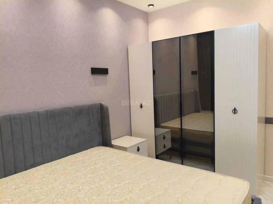 Kirayə verilir 2 otaqlı mənzil 65 m²