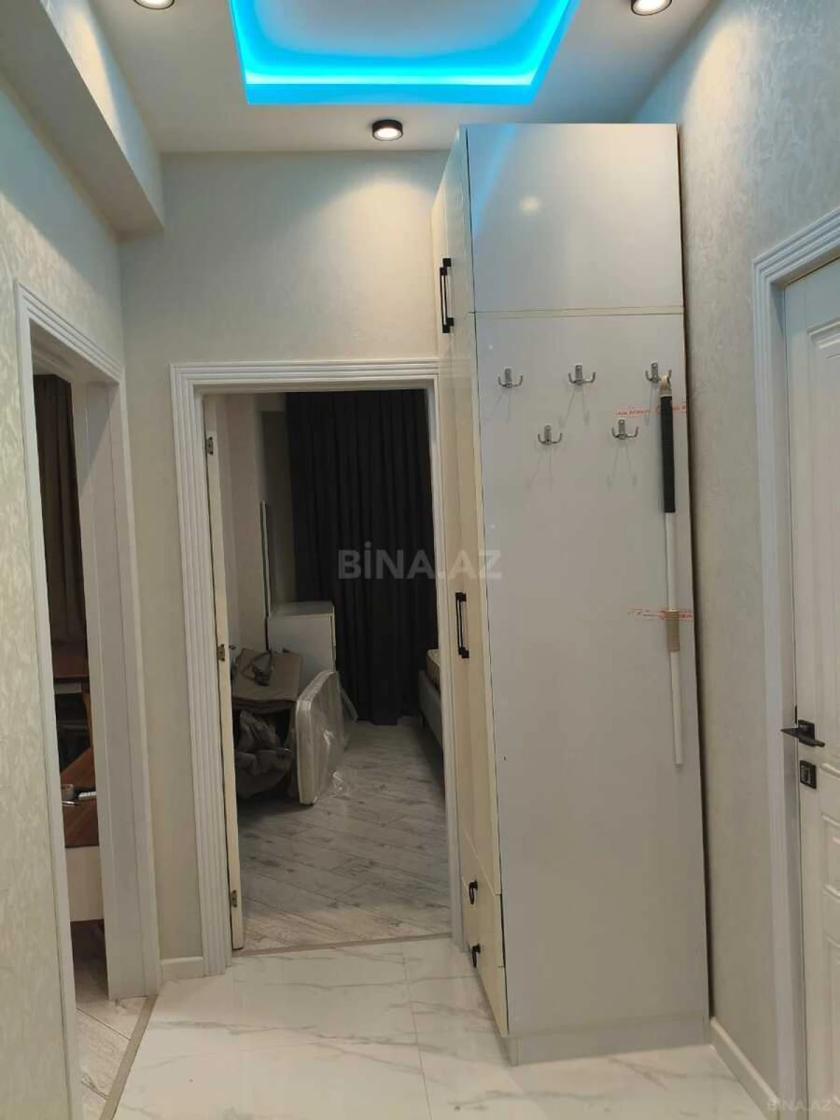 Kirayə verilir 2 otaqlı mənzil 65 m²