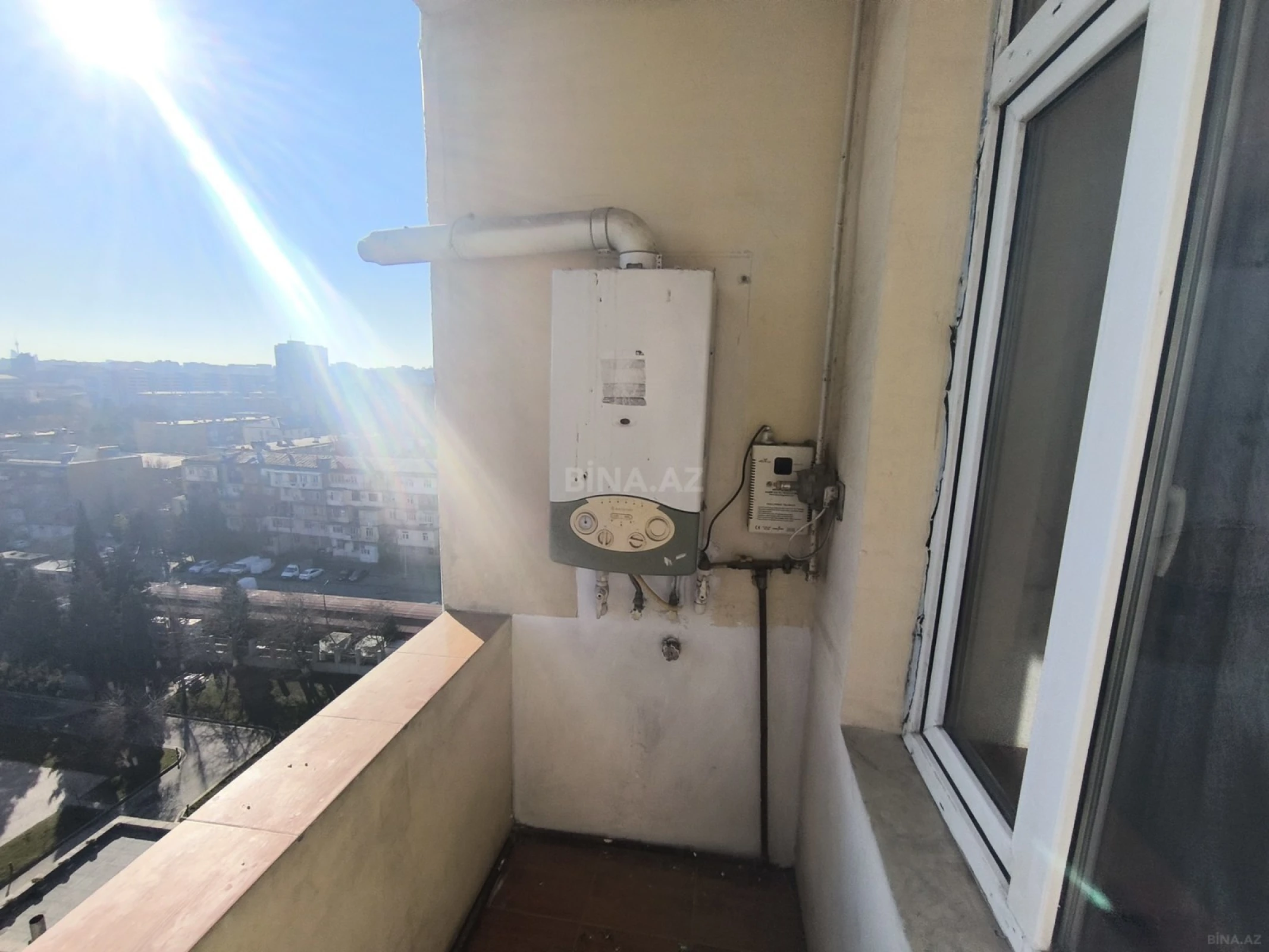 Satılır 2 otaqlı mənzil 70 m²